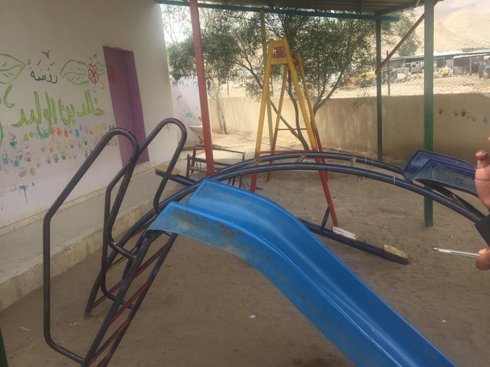 Projets jardin d enfants avant et toilettes avant 3